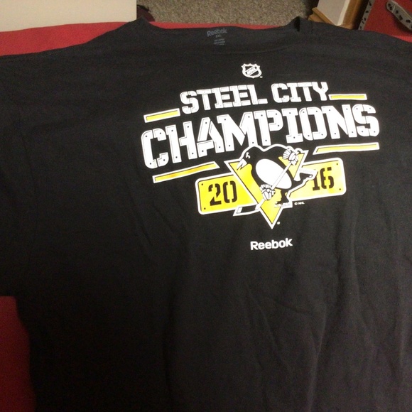 NHL PITTSBURGH Penguins championship tshirt - Picture 2 of 3